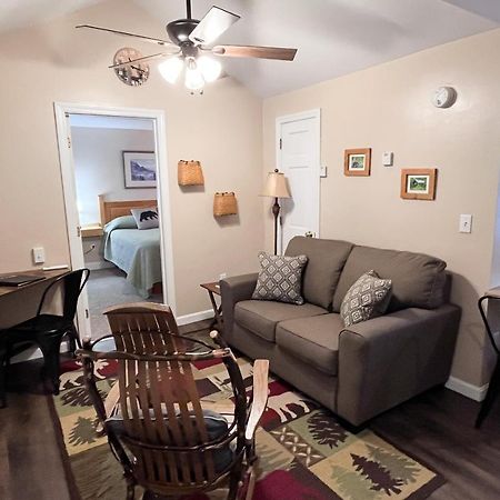 Northwoods Lodge Cabin 1 Morrisville Εξωτερικό φωτογραφία